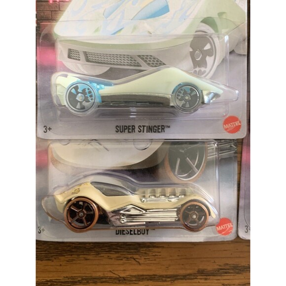 4 NIB Halloween Hot Wheels Cars Super Stinger, Dieselboy, Scorcher, Muscle Tone - Picture 2 of 6